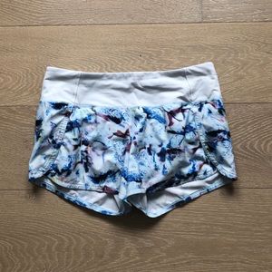 Lululemon shorts!
